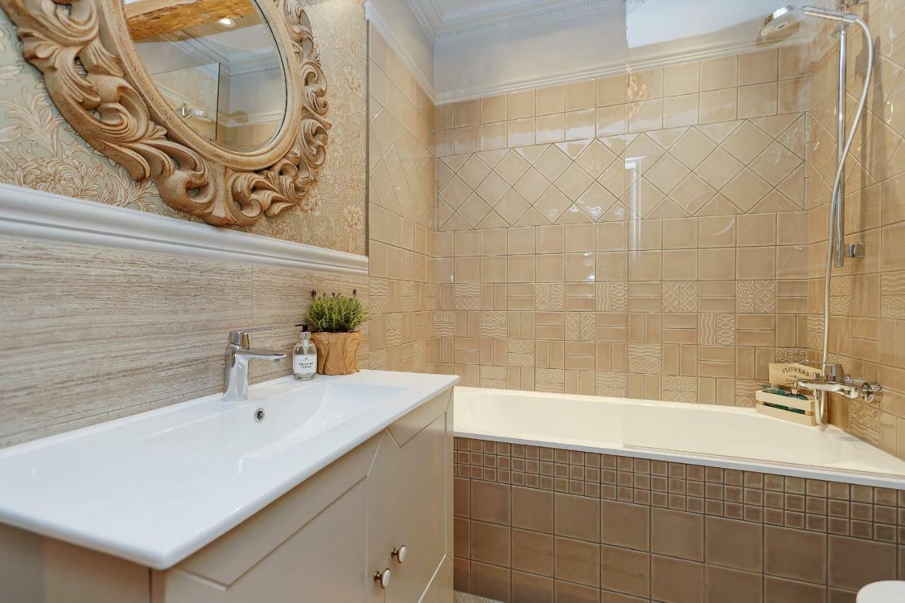Dzirnavu Residense Apartman Riga Kültér fotó